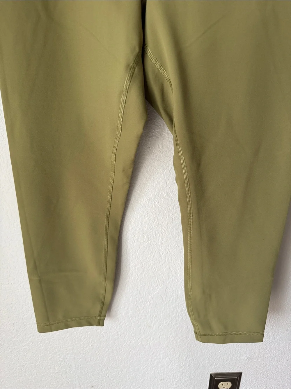Wunder‎ Train High-Rise Crop 23